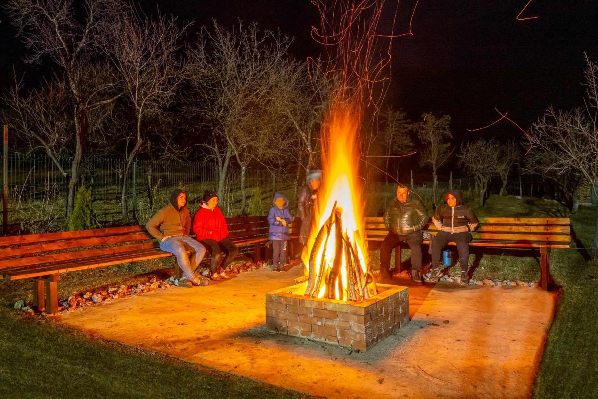 Agropensiunea Darden Baia de Fier Esterno foto
