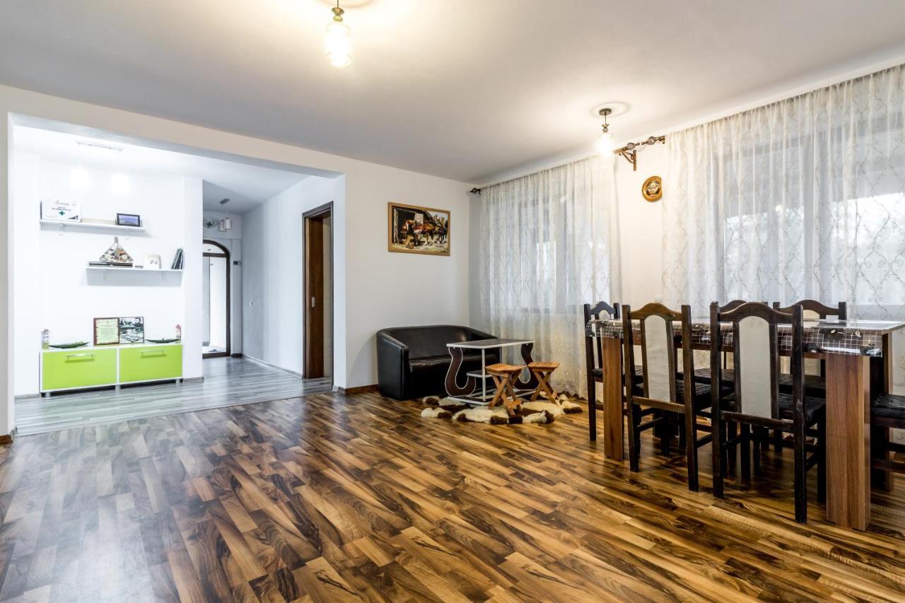 Agropensiunea Darden Baia de Fier Esterno foto